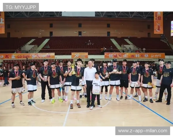 上海“篮球文化节”助推全民体育热情，上海篮球青少年比赛